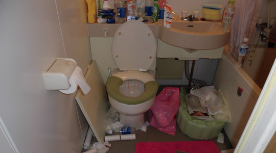 浜田市ゴミ部屋7