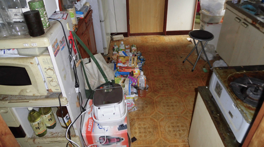 徳島市一戸建て遺品整理1